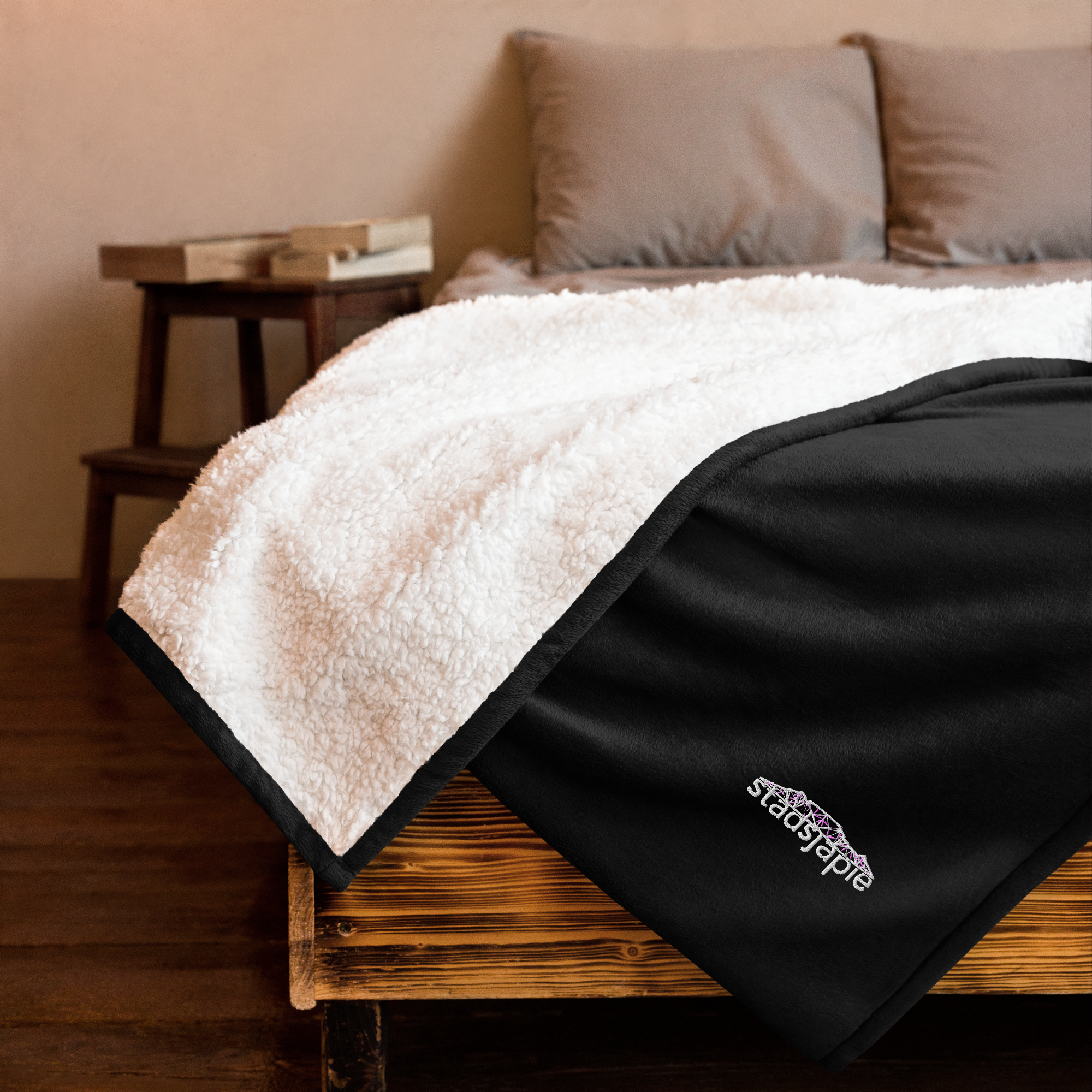 embroidered-premium-sherpa-blanket-black-front-635ae1515a67e-1.png